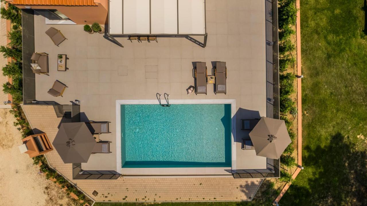 Sound Of Sea Villas Ликсури Екстериор снимка