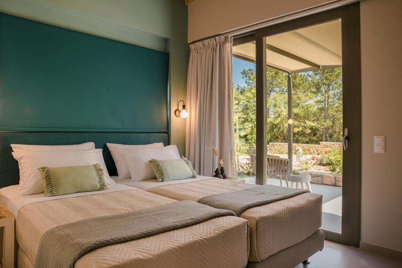 Sound Of Sea Villas Ликсури Екстериор снимка